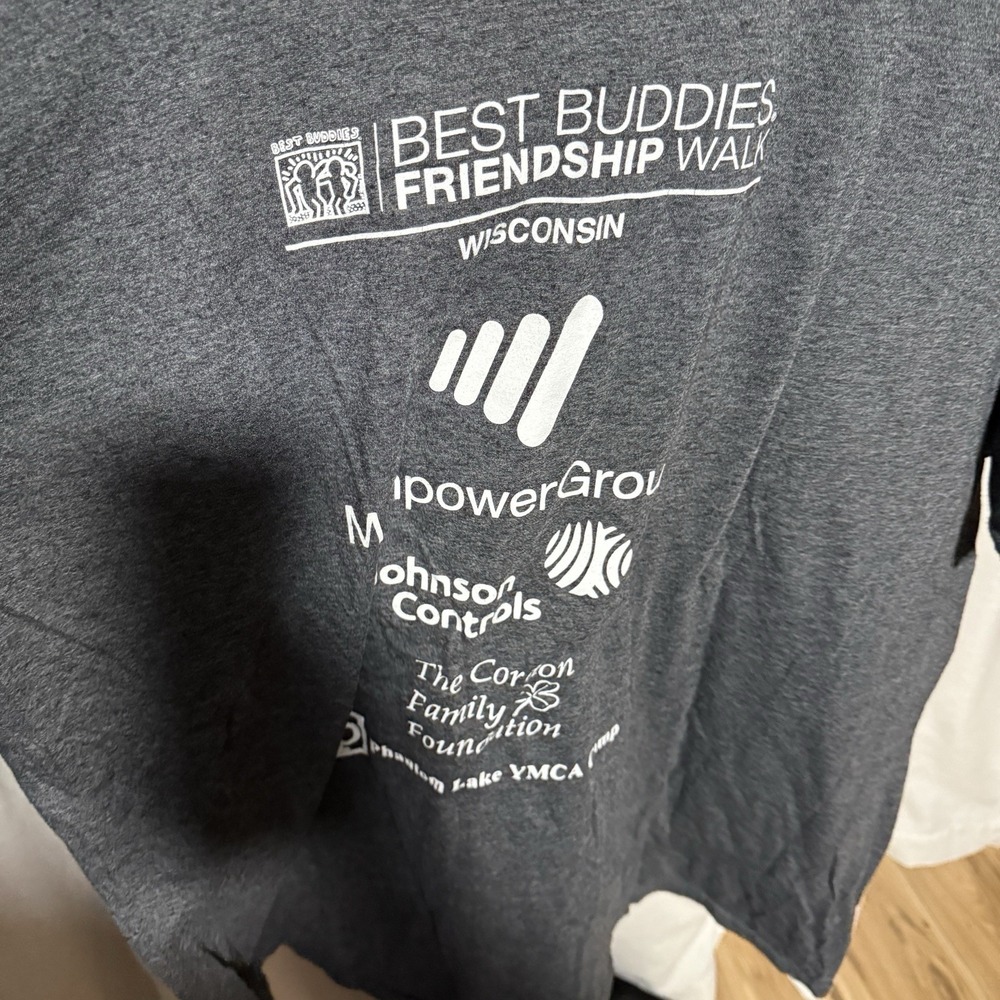 Keith Haring Best Buddies Friendship Walk - Wisconsin Gray 3XL T-Shirt Retro - Picture 5 of 5